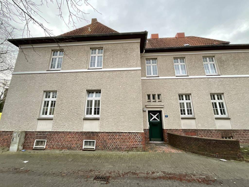 Bereits modernisierte 2-ZKB-Erdgechosswohnung in Heppens zu vermieten!, 26384 Wilhelmshaven (Heppens Heppenser Groden Innenhafen Innenstadt Neuende)