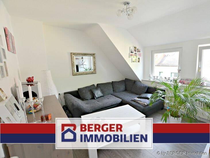 FÜR SINGLES – Gemütliche 2-Zimmer-Dachgeschosswohnung – nahe Hansa Carré, 28207 Bremen (Hastedt)