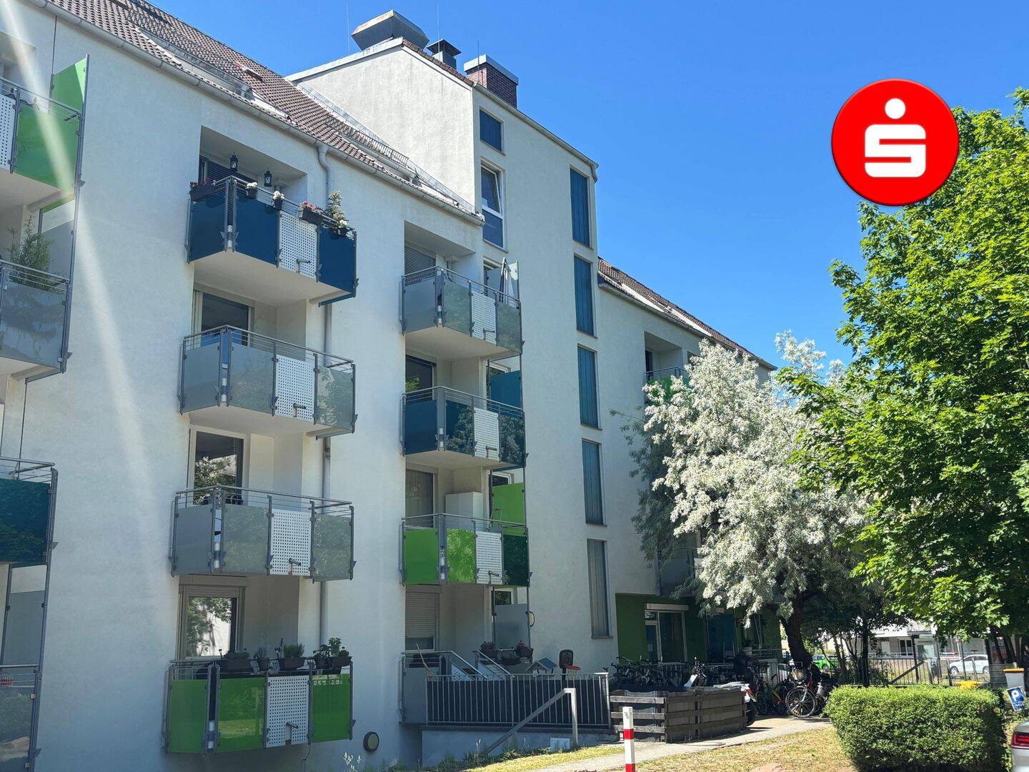 Lichtdurchflutete Wohnung in Nürnberg-Nord mit Balkon und Mieter inklusive – nahe Marienbergpark und Stadtpark!, 90409 Nürnberg (Großreuth h. d. Veste Gärten h. d. Veste Maxfeld Schoppershof)