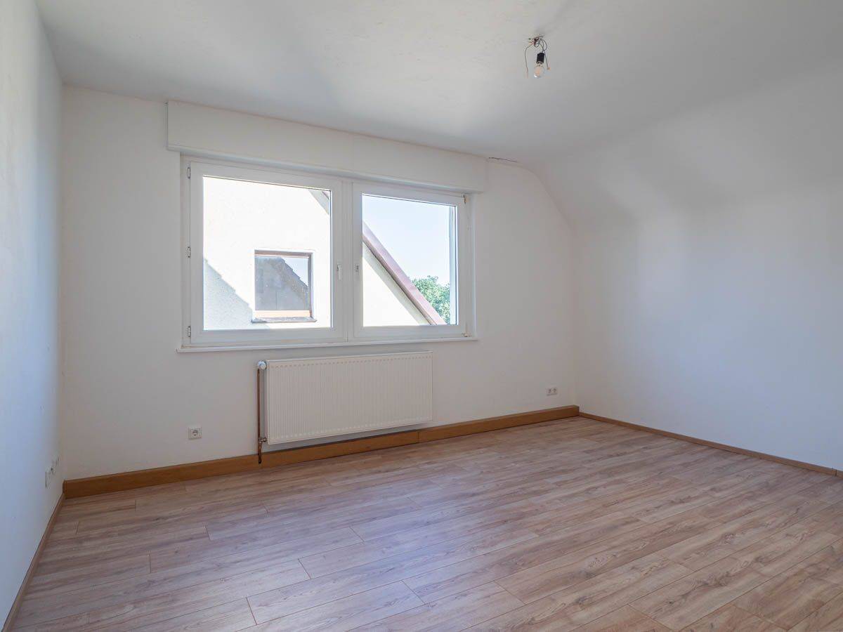 Gemütliche 3-Zimmer-Wohnung in zentraler Wohnlage von Neheim, 59755 Arnsberg