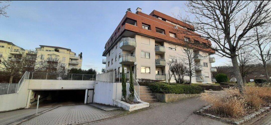 Gepflegte 2,5-Zimmer-Whg mit Süd-West-Balkon, EBK, Aufzug, Tiga, Keller und Hausmeisterservice. Frei ab 01.08.26, 74172 Neckarsulm