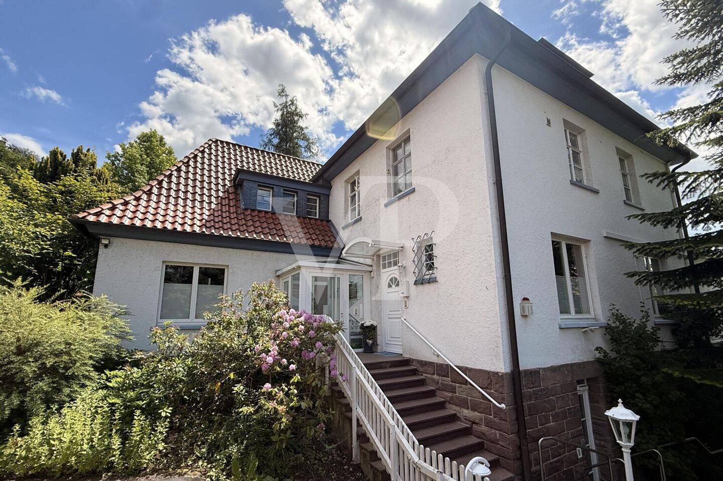 Repräsentatives Stadthaus mit Praxis und Parkgarten im Herzen von Uslar, 37170 Uslar