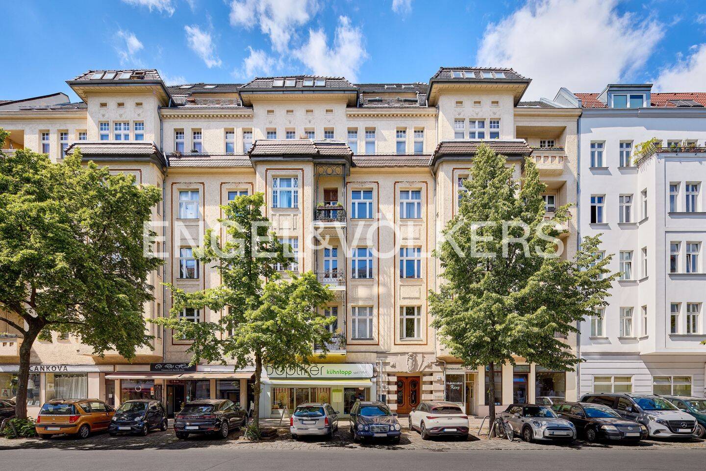 Dachgeschosswohnung mit großer Dachterrasse in Kudamm- und  Lietzenseenähe, 10627 Berlin (Charlottenburg-Wilmersdorf Charlottenburg)
