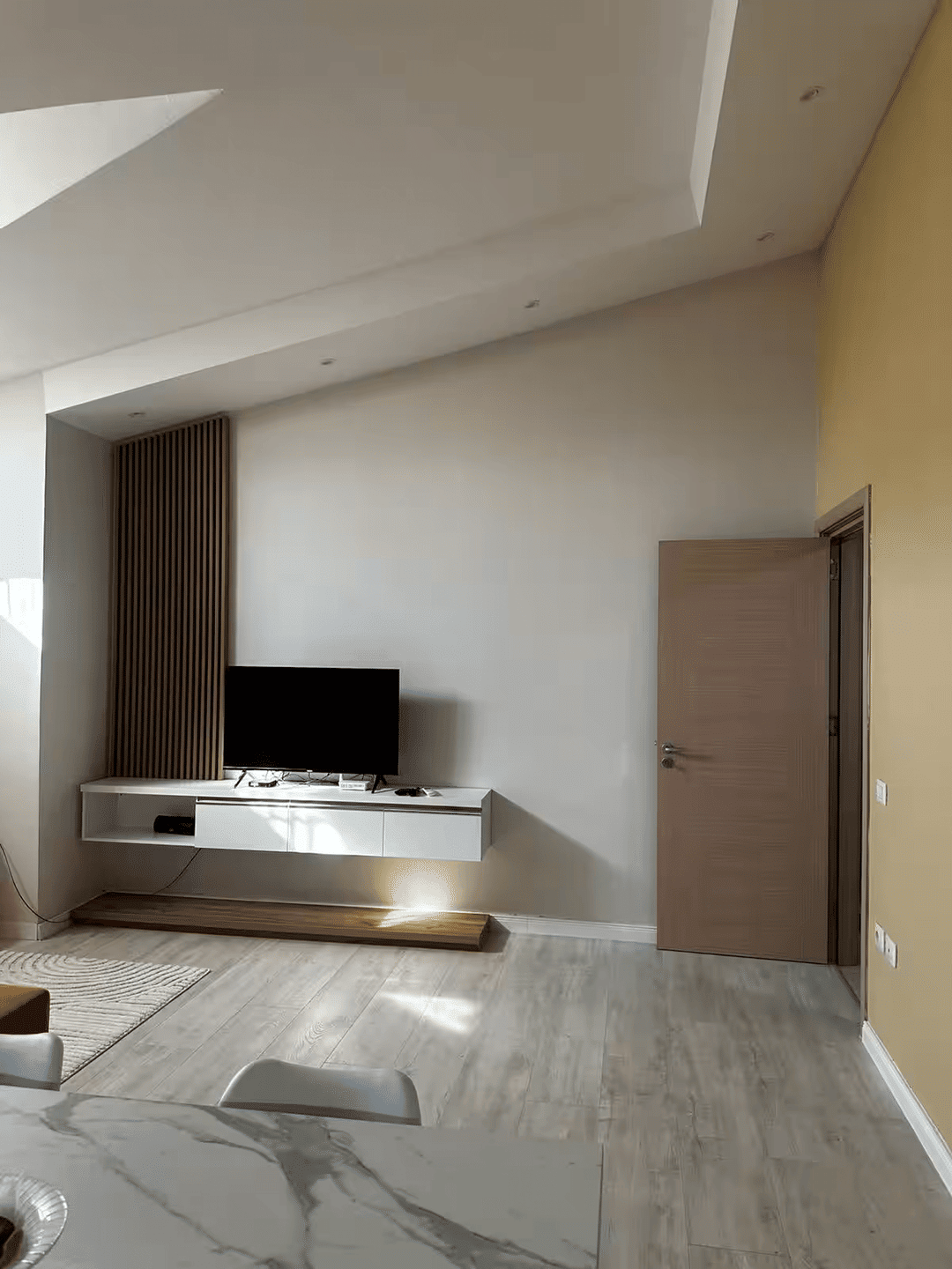 Eine frisch renovierte und möblierte Wohnung, 72379 Bisingen