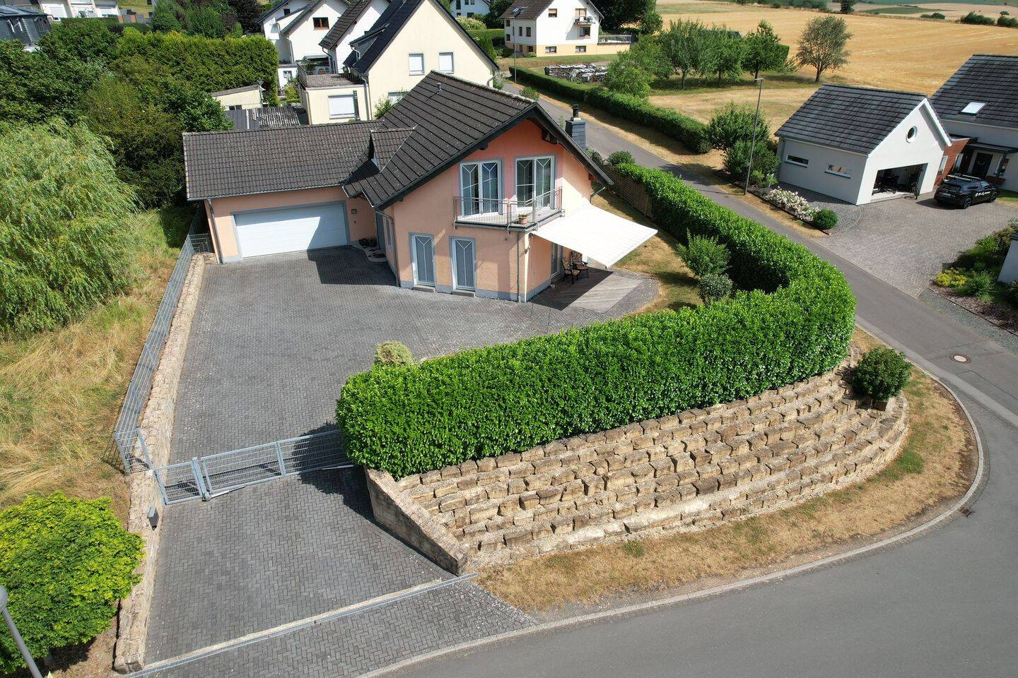 Gepflegtes Einfamilienhaus mit hochwertiger Ausstattung in Pronsfeld, 54597 Auw bei Prüm