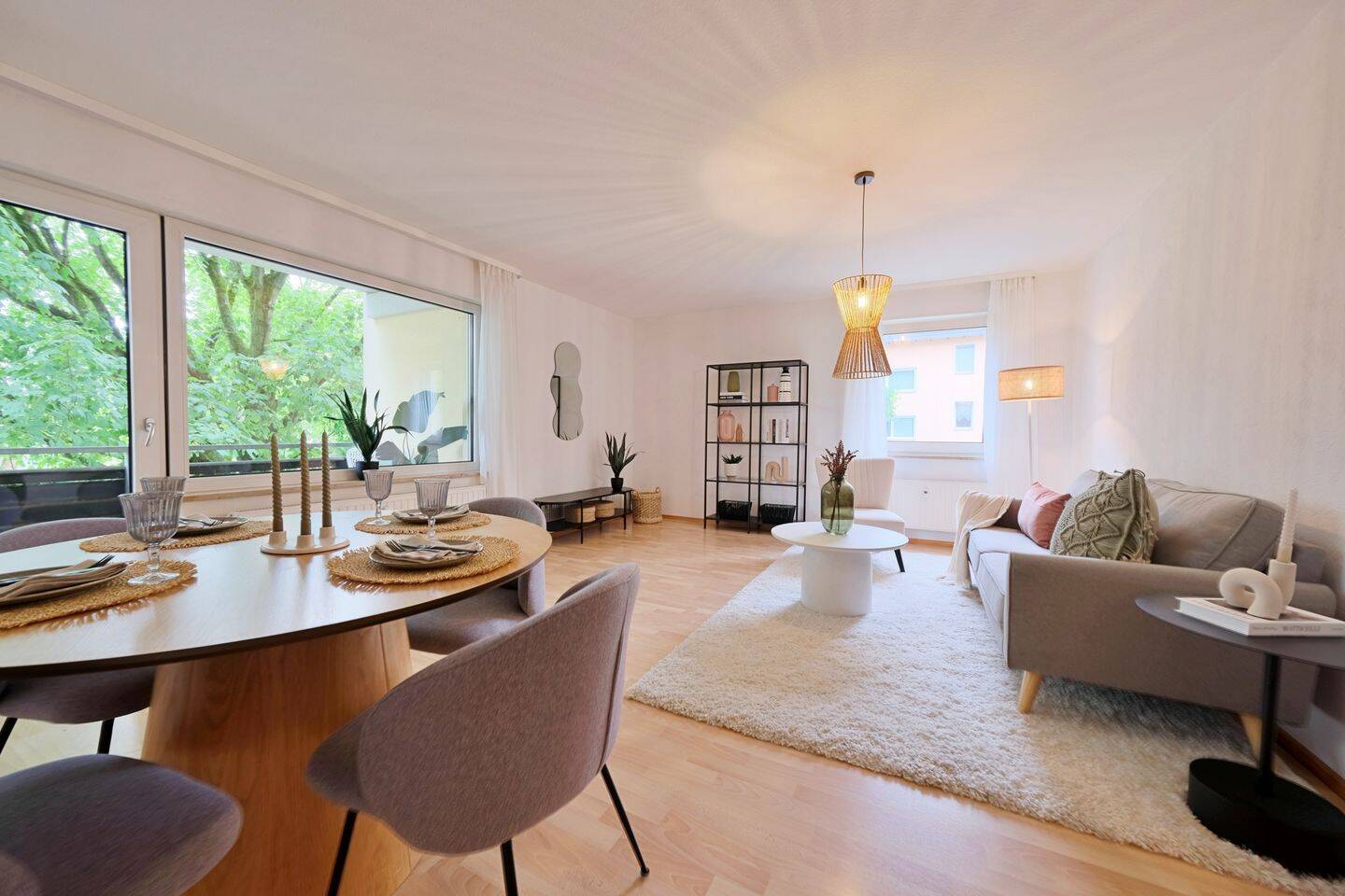 2-Zimmer-City-Appartement mit grüner Aussicht, 95444 Bayreuth (Altstadt City Gartenstadt Kreuzstein Neue Heimat)