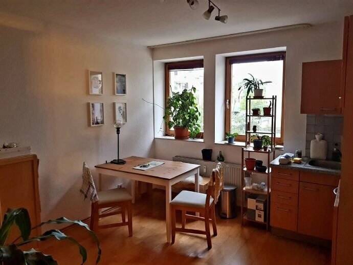 1,5-Zimmer-Wohnung im 1. OG mit EBK im Zentrum Erlangens in Top-Studenten-Lage, 91054 Erlangen (Burgberg Erlangen-Nord Erlangen-Ost Innenstadt Sieglitzhof)