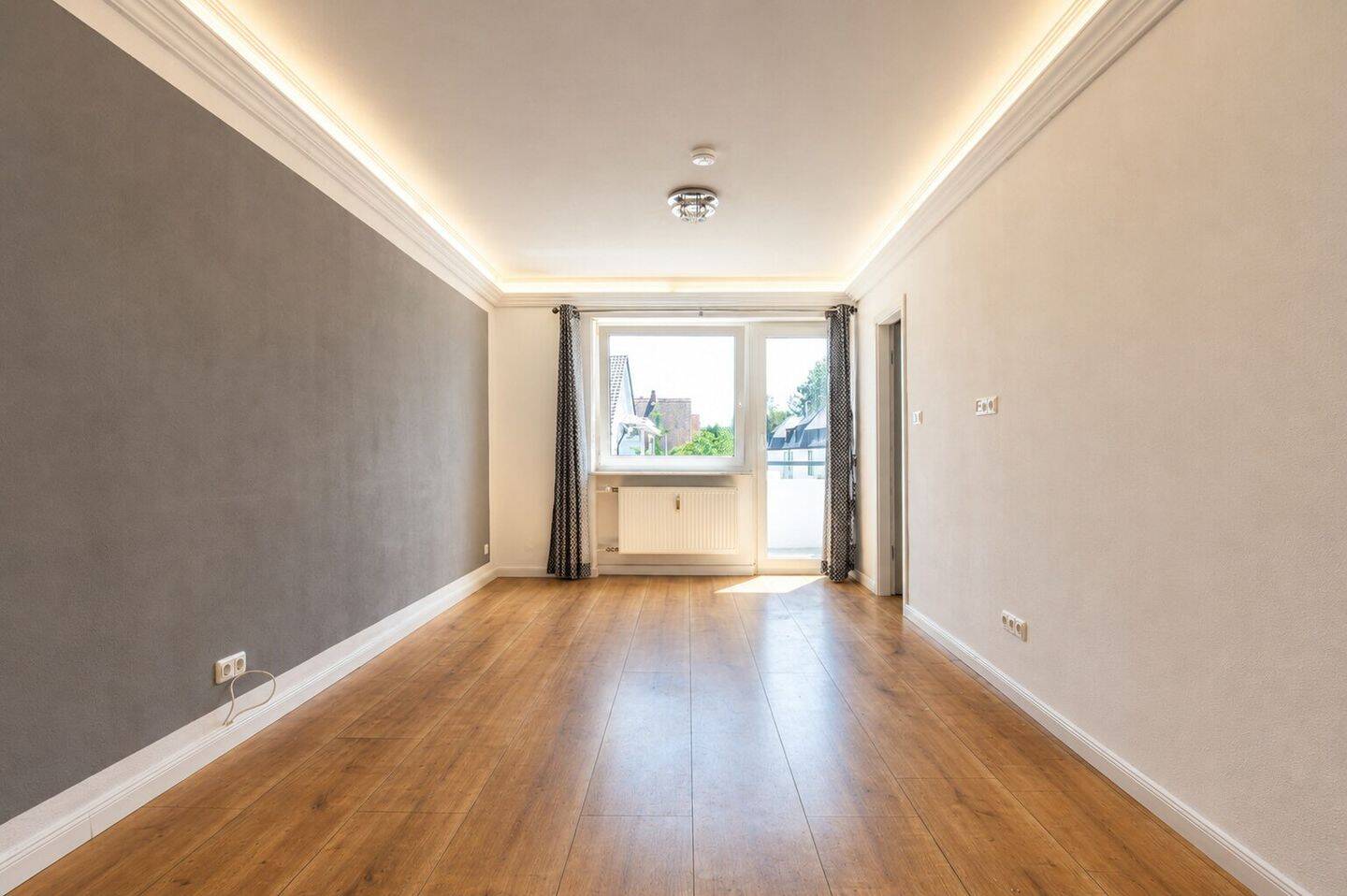 AIGNER – Sonnige, Kompakte 1,5-Zimmer-Wohnung mit durchdachtem Grundriss, 80997 München (Allach-Untermenzing Moosach Pasing-Obermenzing)