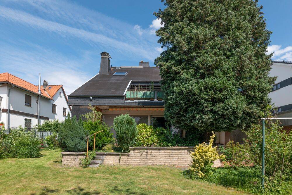 Raumwunder mit Traumgarten: ZFH in Dietzenbach, 63128 Dietzenbach