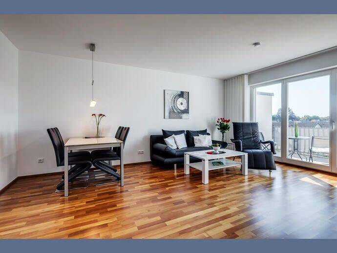 Möbliert: Schöne 4-Zimmer Familienwohnung, 81477 München (Thalk. Obersendl.-Forsten-Fürstenr.-Solln)