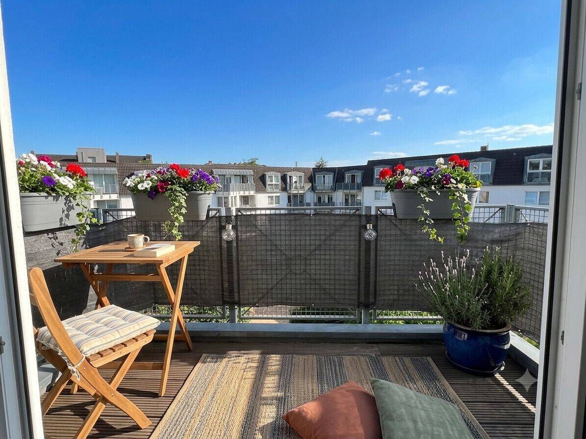 GEPFLEGTE 3-ZIMMER-WOHNUNG MIT BALKON IN MG!, 41063 Mönchengladbach (Eicken Großheide Stadtmitte Windberg)