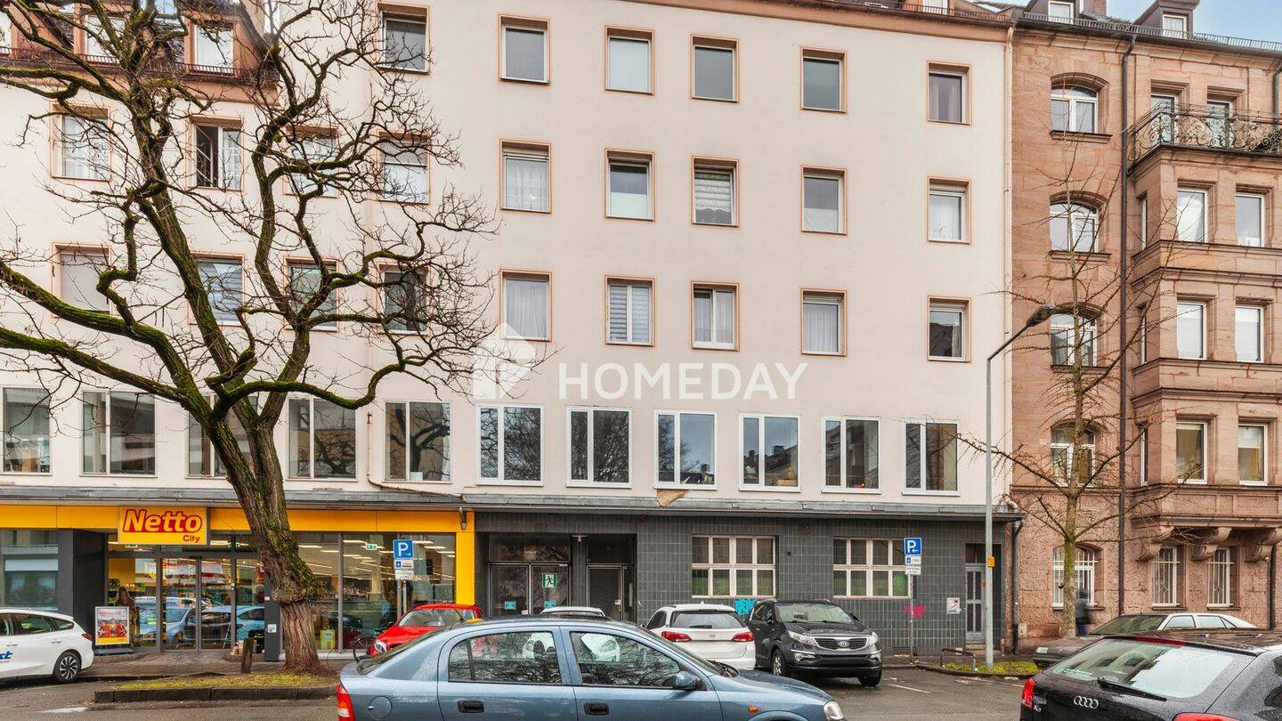 Kompakte Dachgeschosswohnung mit Aufzug – solide vermietet und gut angebunden, 90443 Nürnberg