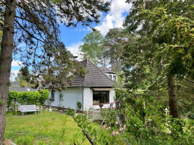 schönes, solides Einfamilienhaus mit Charme in wunderschöner Lage von Jesteburg, 21266 Jesteburg