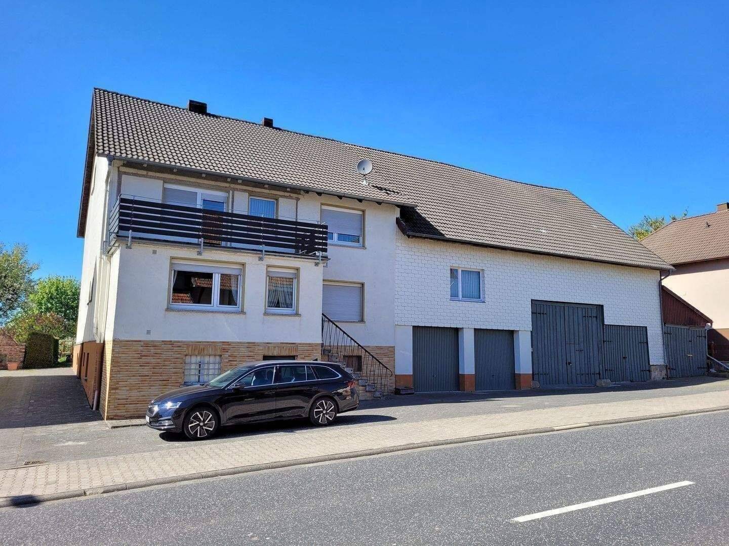 VIEL PLATZ!!! Einfamilienhaus mit Scheunenanbau in Alsfeld-Lingelbach, 36304 Alsfeld