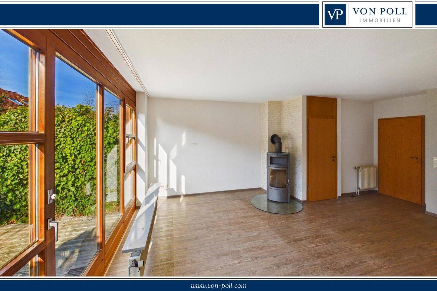 Freundliches Reihenendhaus mit Kaminofen, Südwestterrasse, Vollkeller und Carport, 30457 Hannover