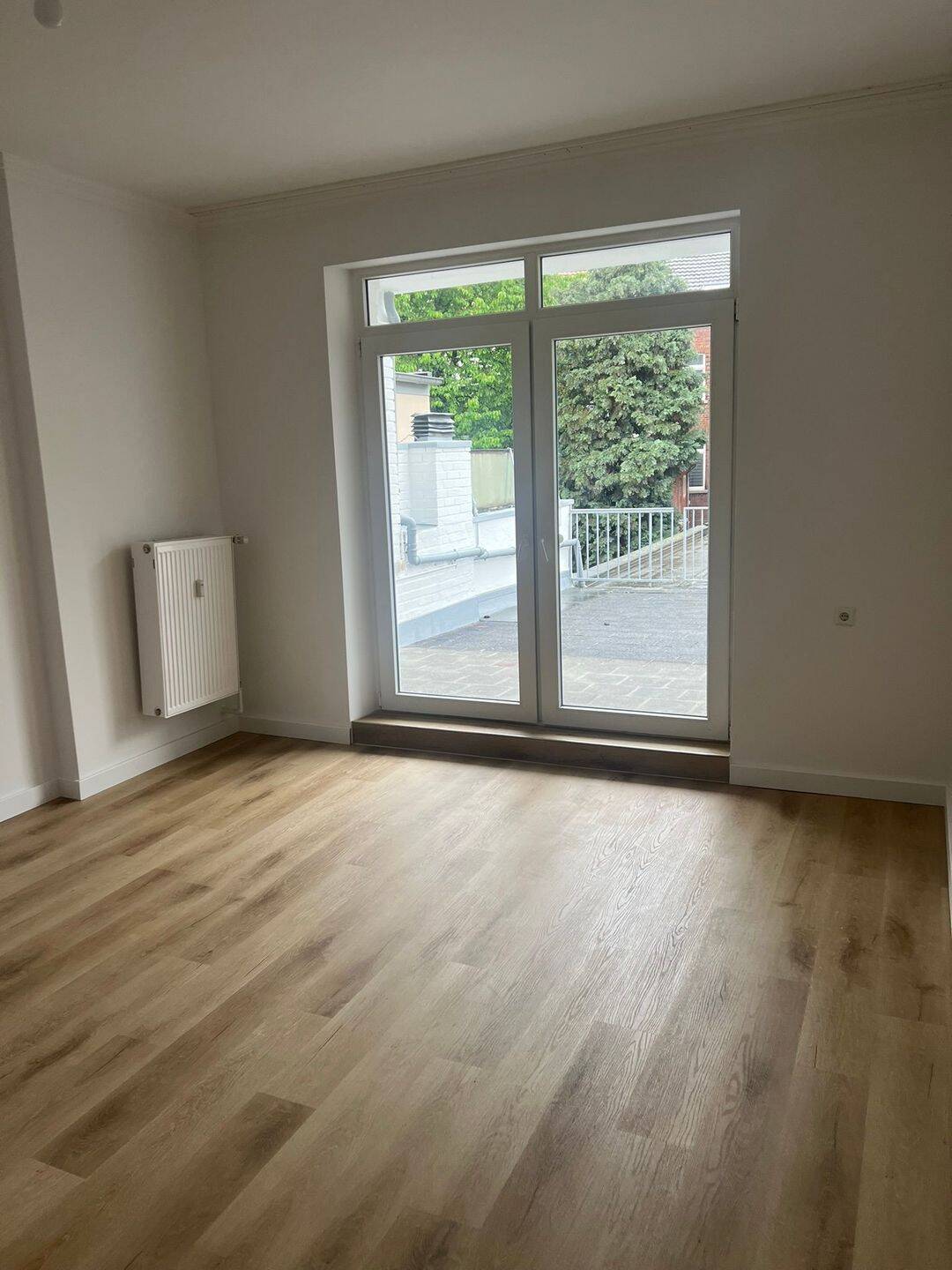 GROSSZÜGIGE DREIZIMMERWOHNUNG IM HERZEN VON MÖNCHENGLADBACH, 41061 Mönchengladbach (Eicken Stadtmitte Waldhausen)