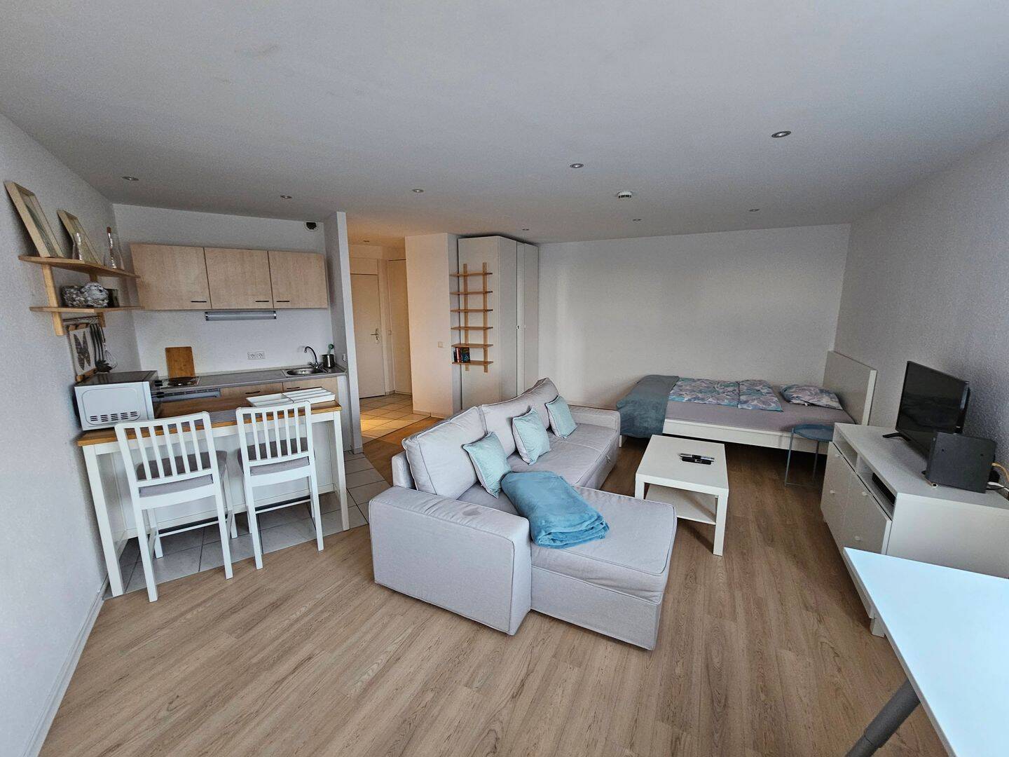 Möbliertes Appartement über den Dächern der Stadt!, 49074 Osnabrück (Gartlage Innenstadt)