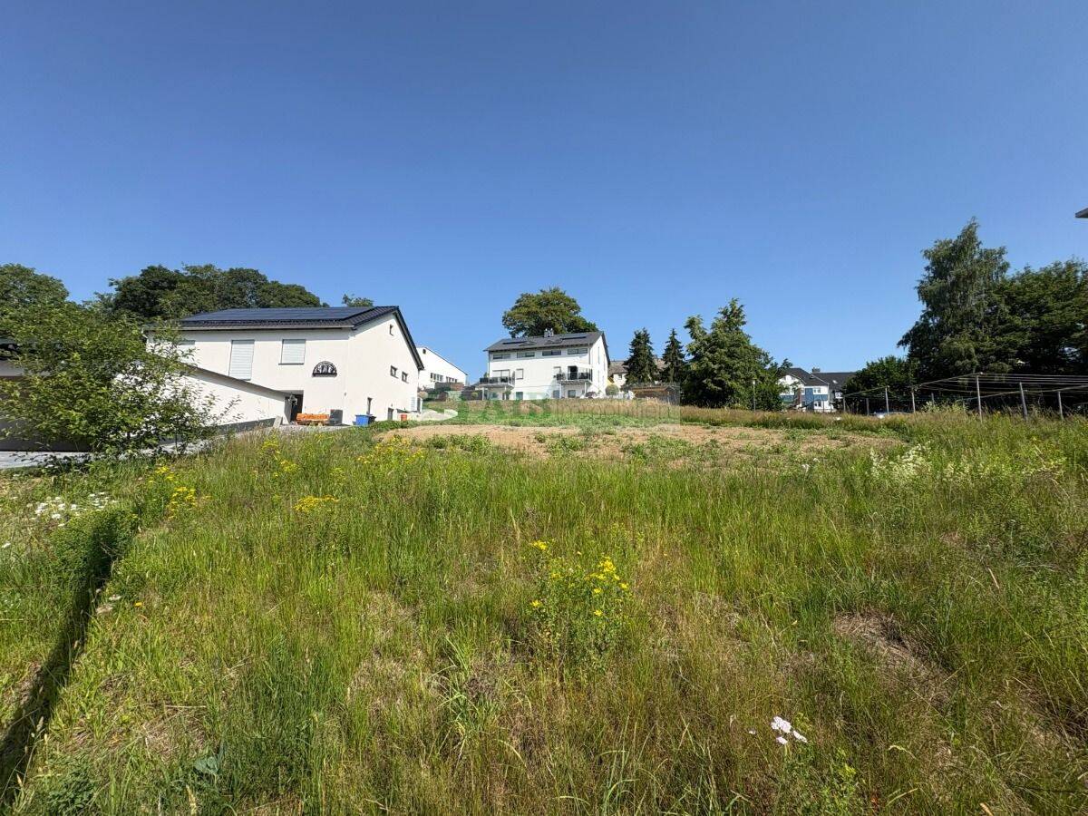 BAUEN. WOHNEN. WOHLFÜHLEN. +++ Sofort bebaubares Grundstück in beliebter Wohnlage+++, 9496 Marienberg