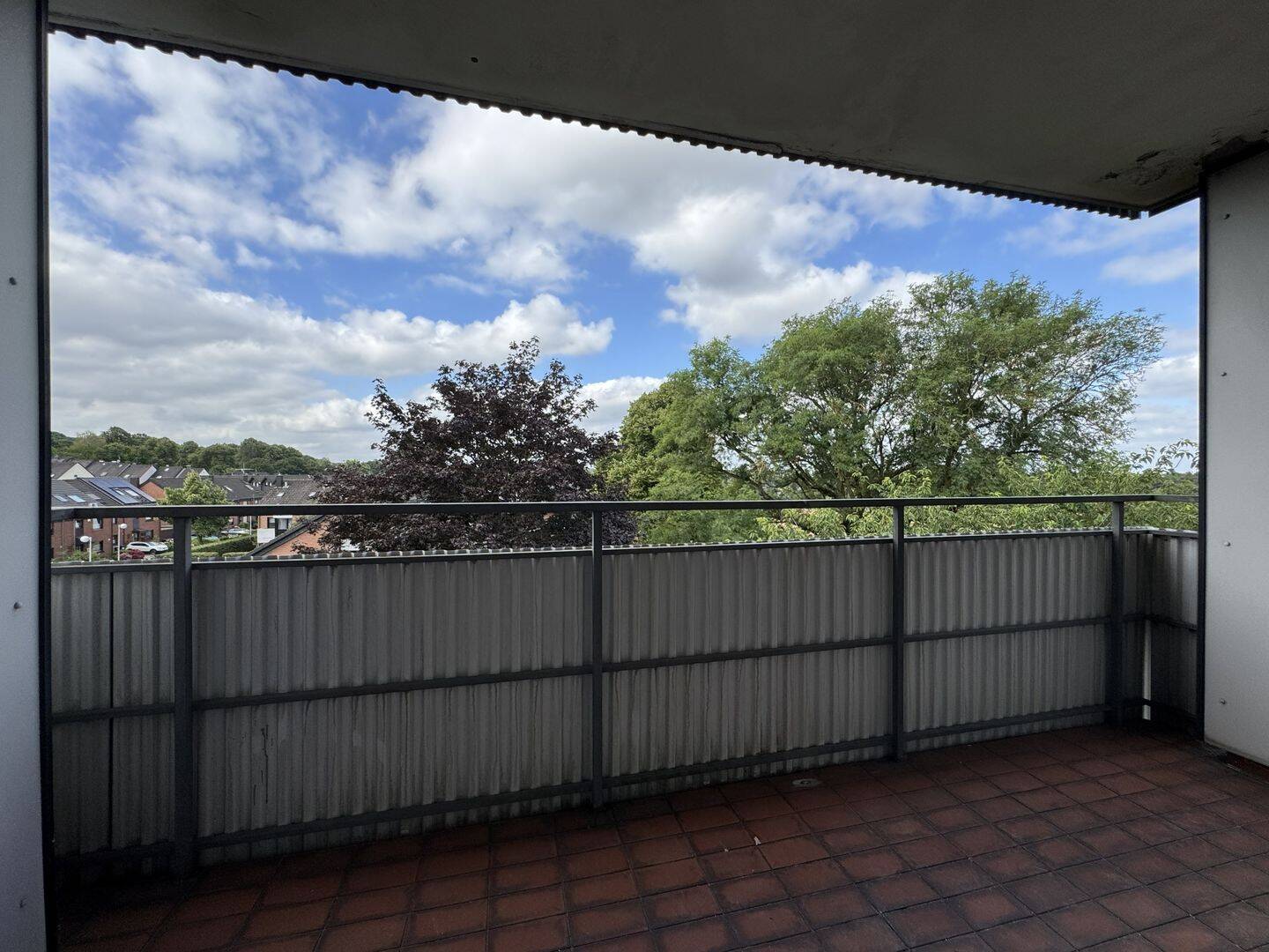 Ihr neues Zuhause mit Potenzial – 3-Zimmer-Eigentumswohnung mit Loggia und Blick ins Grüne, 58454 Witten