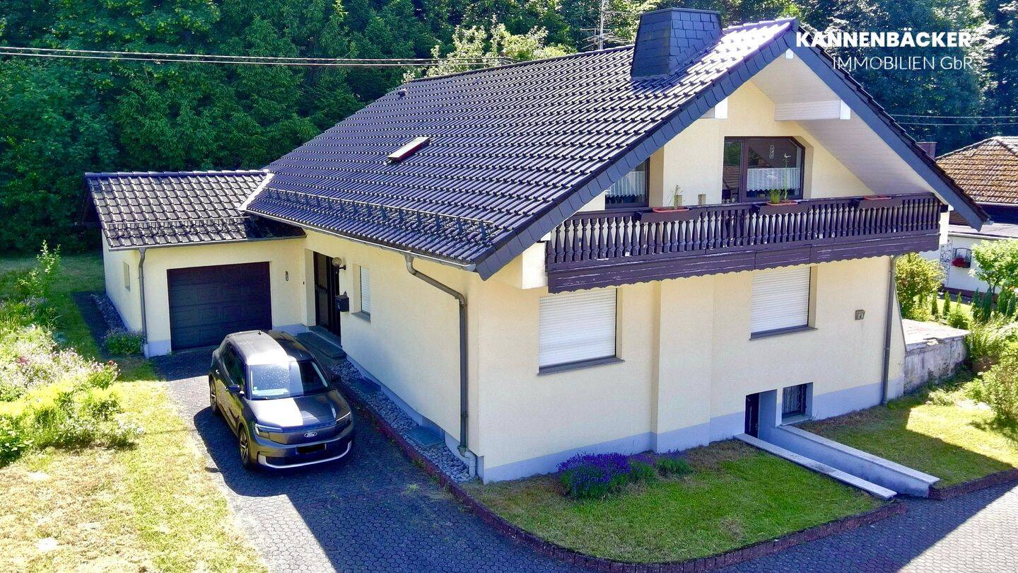 Großzügiges Einfamilienhaus auf 908 m² Grundstück – sofort bezugsfrei, 57648 Bölsberg