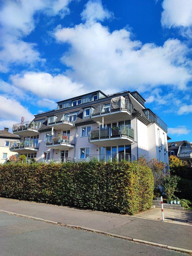Ein echtes Wohnhighlight! Großzügige, moderne 3 Zimmer-Wohnung mit Terrasse & Garten im Südviertel, 35037 Marburg