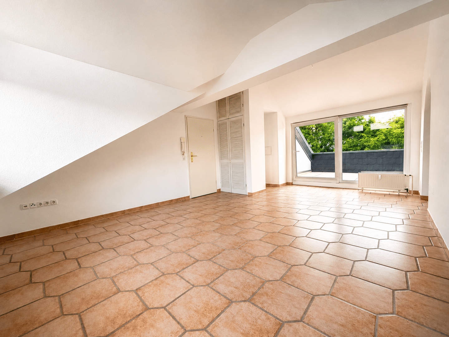 Klimatisierte 2,5-Zimmer-Wohnung mit Balkon in Bad Kreuznach, 55543 Bad Kreuznach