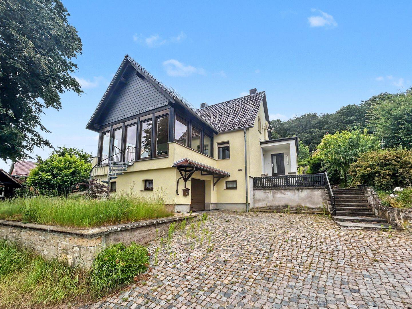 Schönes Einfamilienhaus – eine Perle am Waldrand in Blankenhain, 99444 Blankenhain
