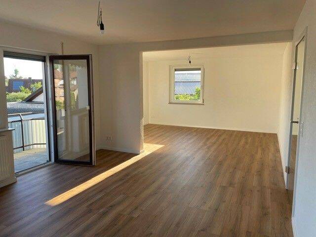 Mietwohnung mit Balkon neu renoviert in Wißgoldingen, 73550 Waldstetten