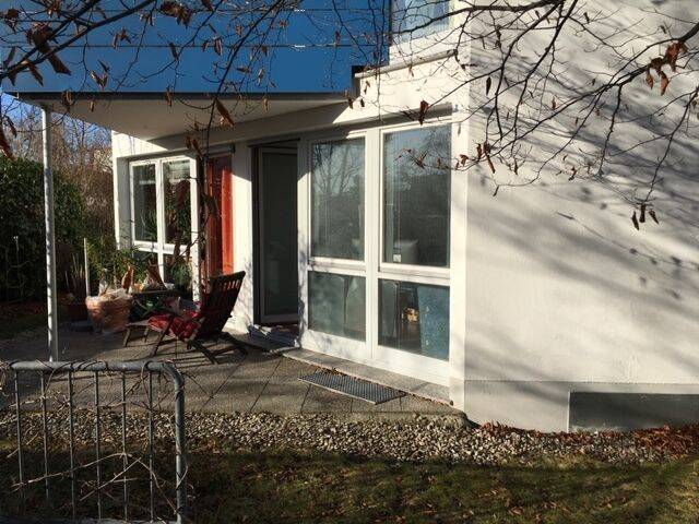 Zentrales Wohnen in Königsbrunn – sonnige 1 Zi.-Gartenwohnung zum 01.08.26 zur Miete., 86343 Königsbrunn