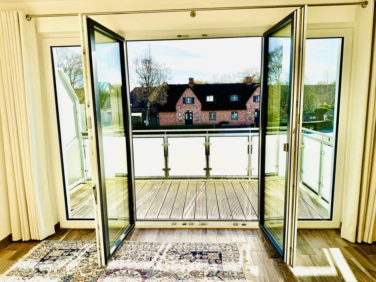 Traumhafte & möblierte, Neubau-Eigentumswohnung in zentraler Lage von SPO, 25826 Sankt Peter-Ording