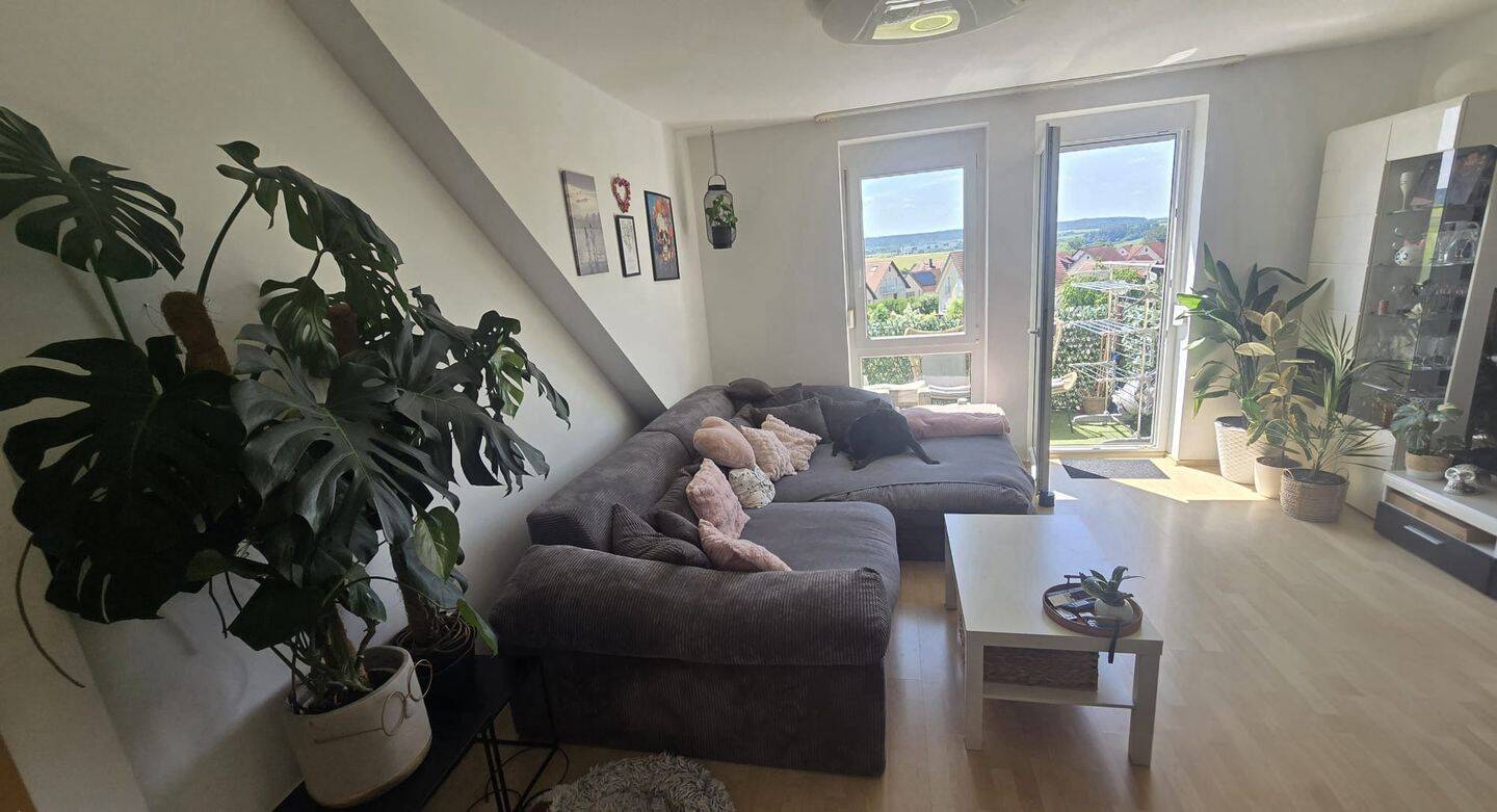 sehr schöne helle 3 Zimmerwohnung, 96132 Schlüsselfeld