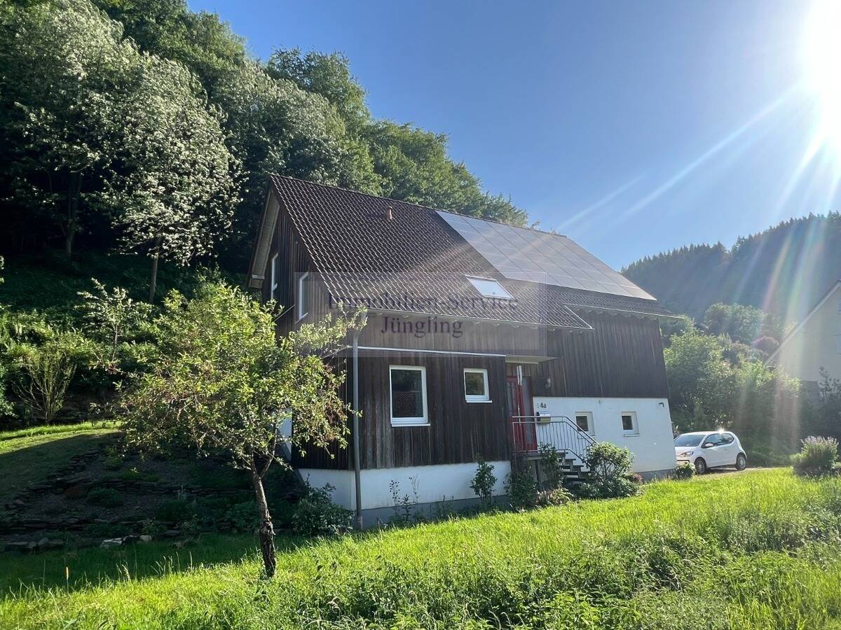 Ein in die Natur eingebundenes Architektenhaus in Ahrbrück zu verkaufen., 53506 Ahrbrück