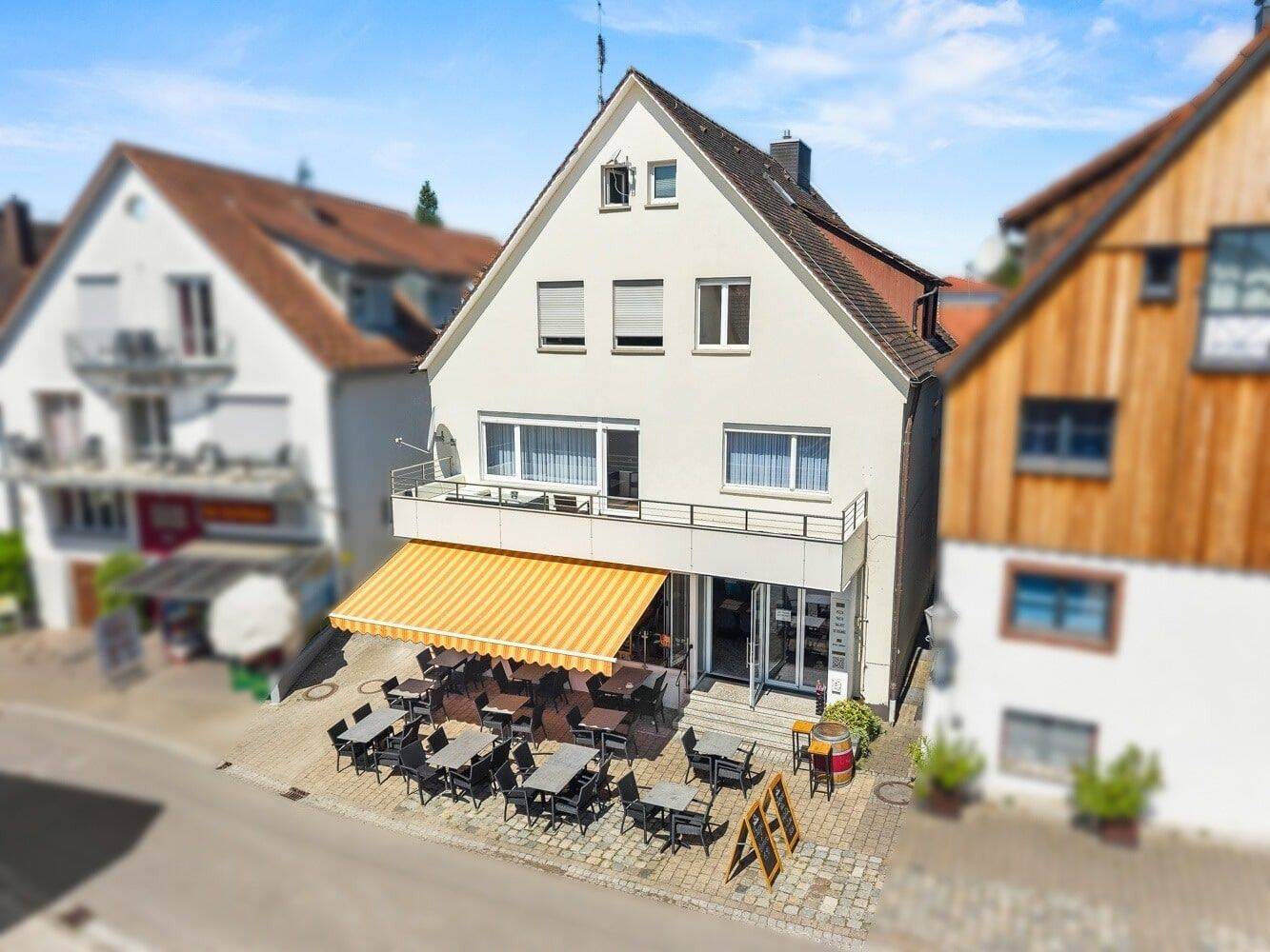 Viele Möglichkeiten – gepflegt und ansprechend seenahes Wohn-und Geschäfshaus, 88709 Hagnau am Bodensee