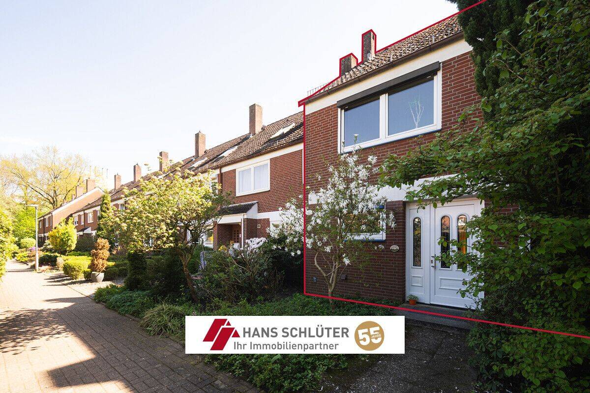 Arsten-Großzügiges Reihenmittelhaus mit 5 Zimmern, Garten und Garage, 28279 Bremen (Arsten Habenhausen Huckelriede)