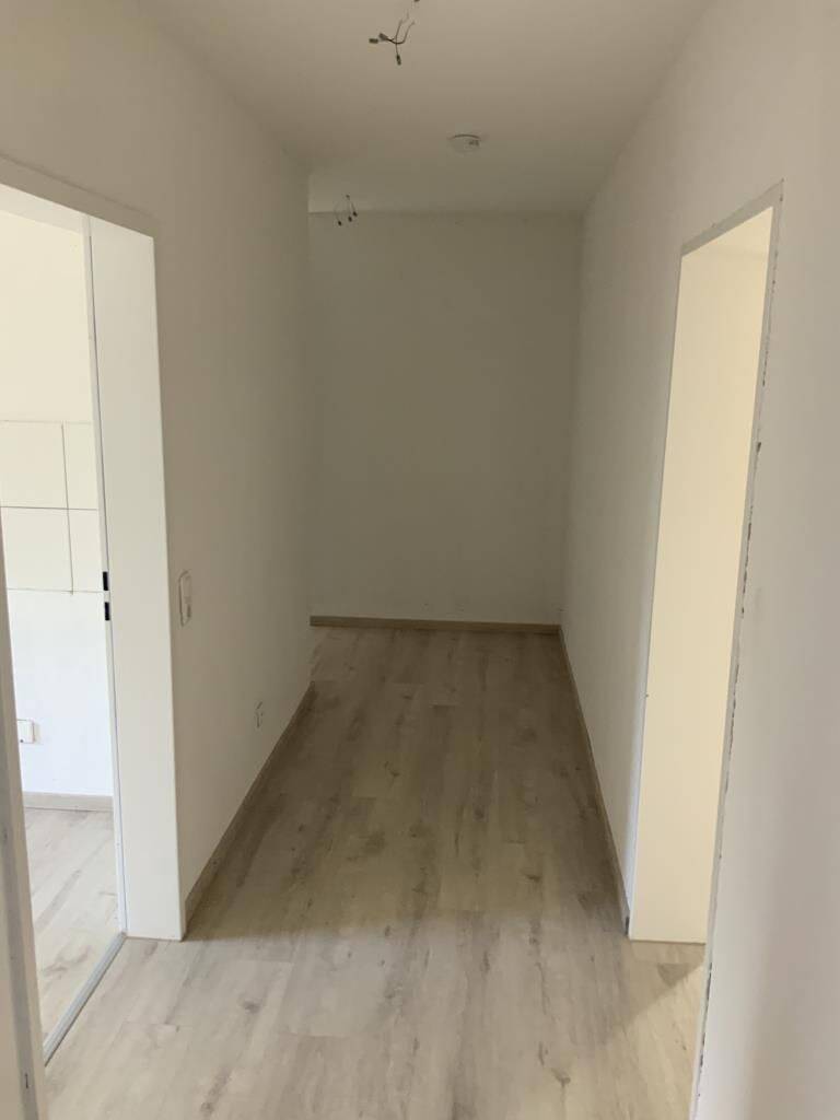 Helle 3 Zimmerwohnung mit Balkon frisch renoviert!, 44575 Castrop-Rauxel