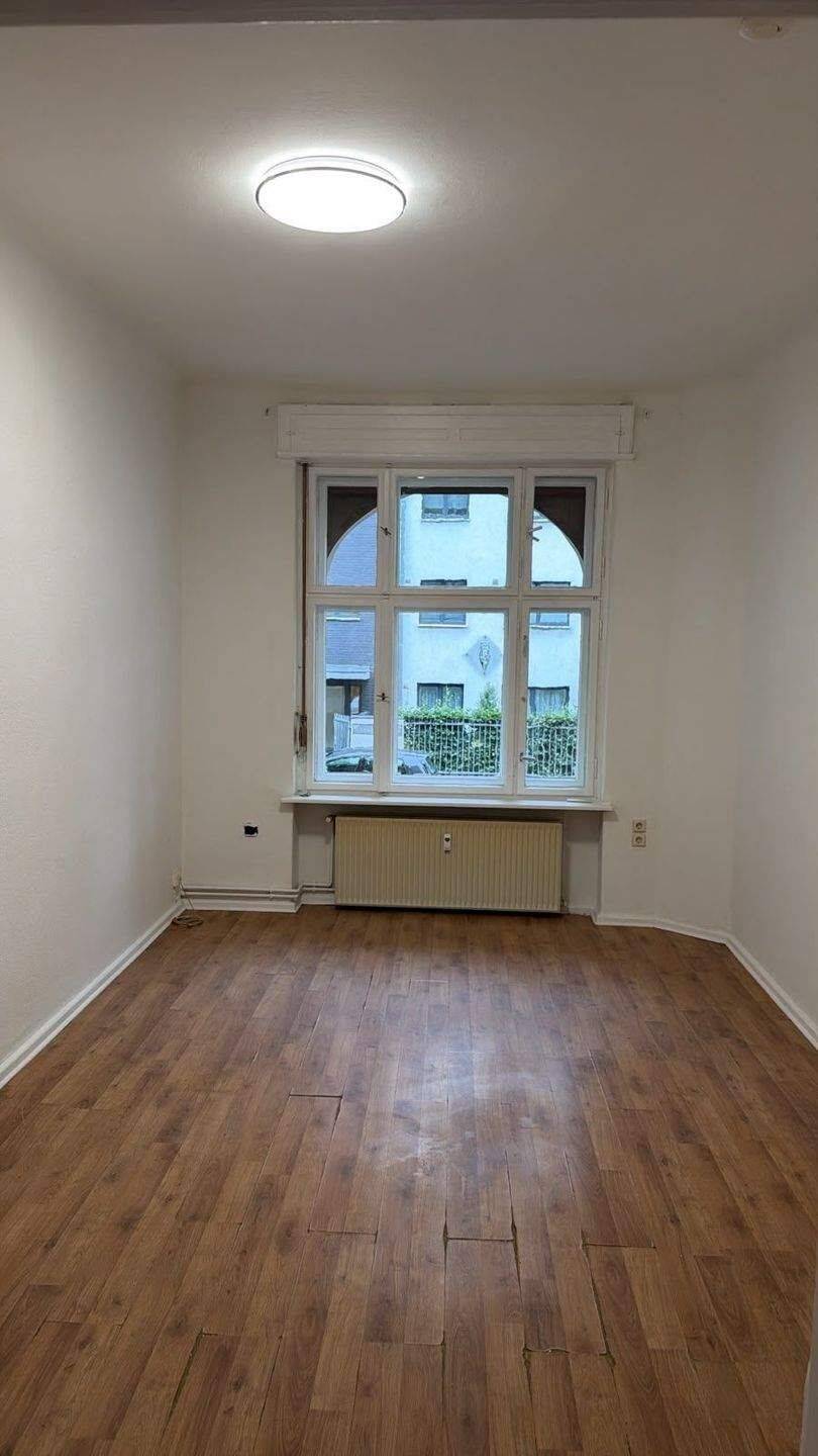 3 Zimmer Wohnung im EG, 13055 Berlin (Lichtenberg Hohenschönhausen Alt-Hohenschönhausen Hohenschönhausen)