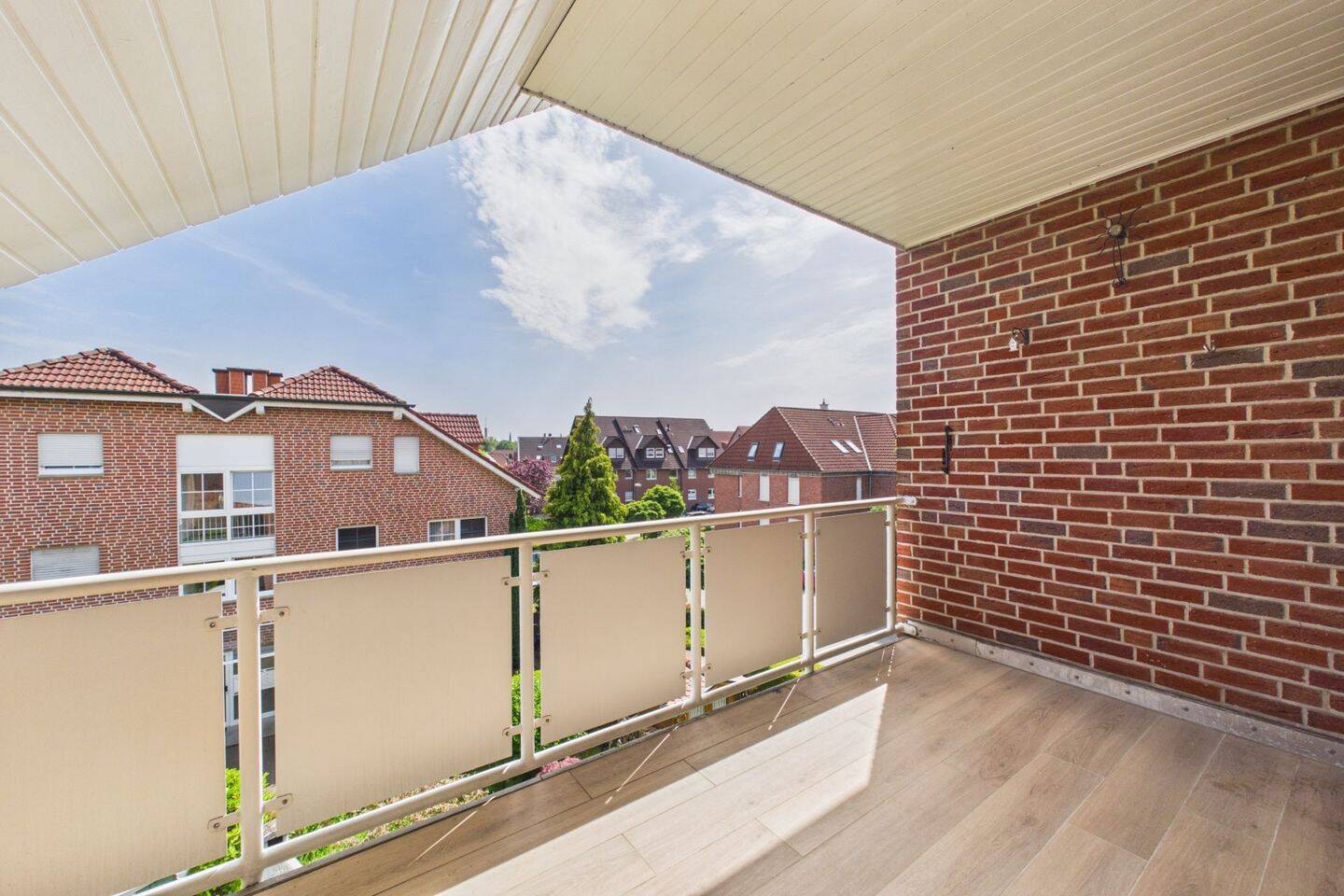 Wohnen mit Wohlfühlfaktor – 3-Zimmer-Wohnung mit Loggia, Kaminofen & Garage, 44534 Lünen
