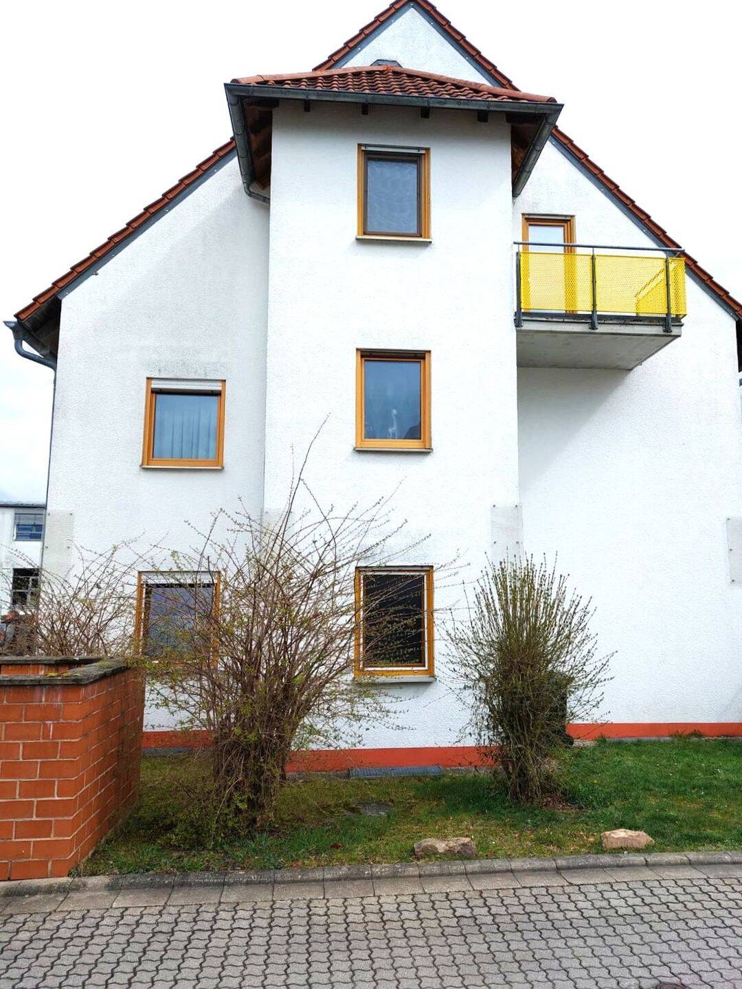Moderne 4-Zimmer-Maisonette mit EBK & Stellplatz in Cadolzburg, 90556 Cadolzburg