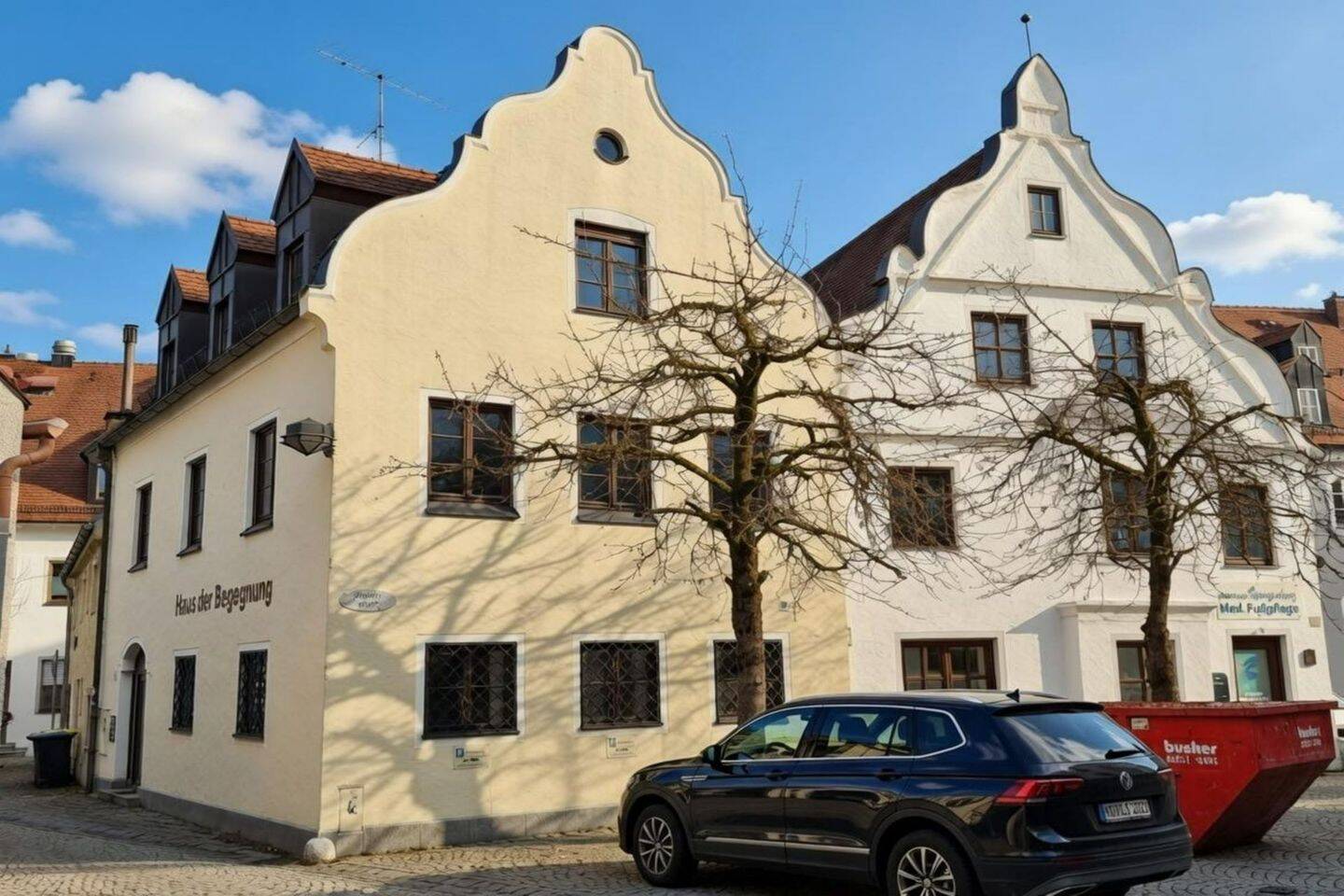 Leerstehendes MFH mit 3 Wohnungen in ausgezeichneter Innenstadtlage von Schrobenhausen, 86529 Schrobenhausen