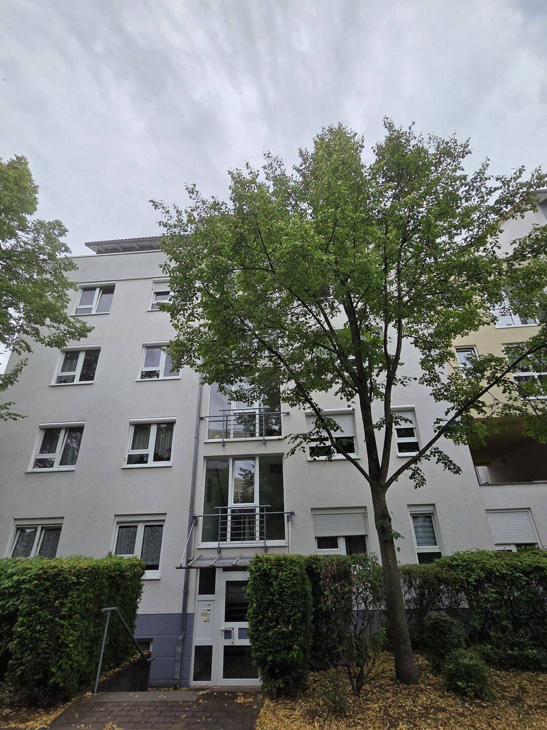Schicke 3-Zimmer-Wohnung mit Balkon & TG-Stellplatz, 99097 Erfurt (Egstedt am Steiger Melchendorf Waltersleben Wiesenhügel)