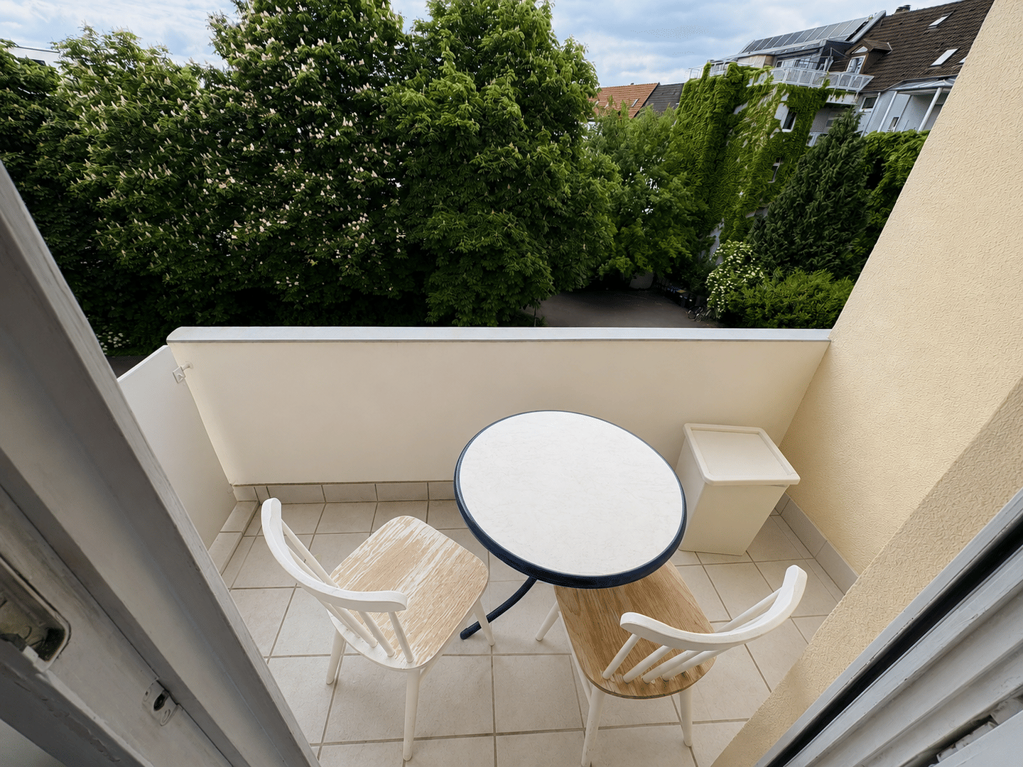 #Helle 2-Zimmer-Wohnung mit 2 Balkonen in St. Johann zu vermieten, 66111 Saarbrücken