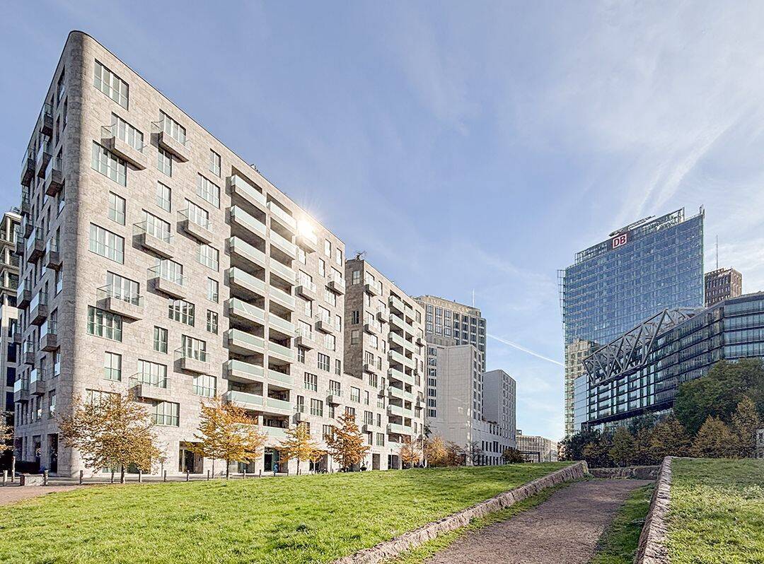 Eleganz pur: Großzügige Wohnung in unverwechselbarer Chipperfield-Architektur, 10785 Berlin (Mitte Kreuzberg Schöneberg Tiergarten)