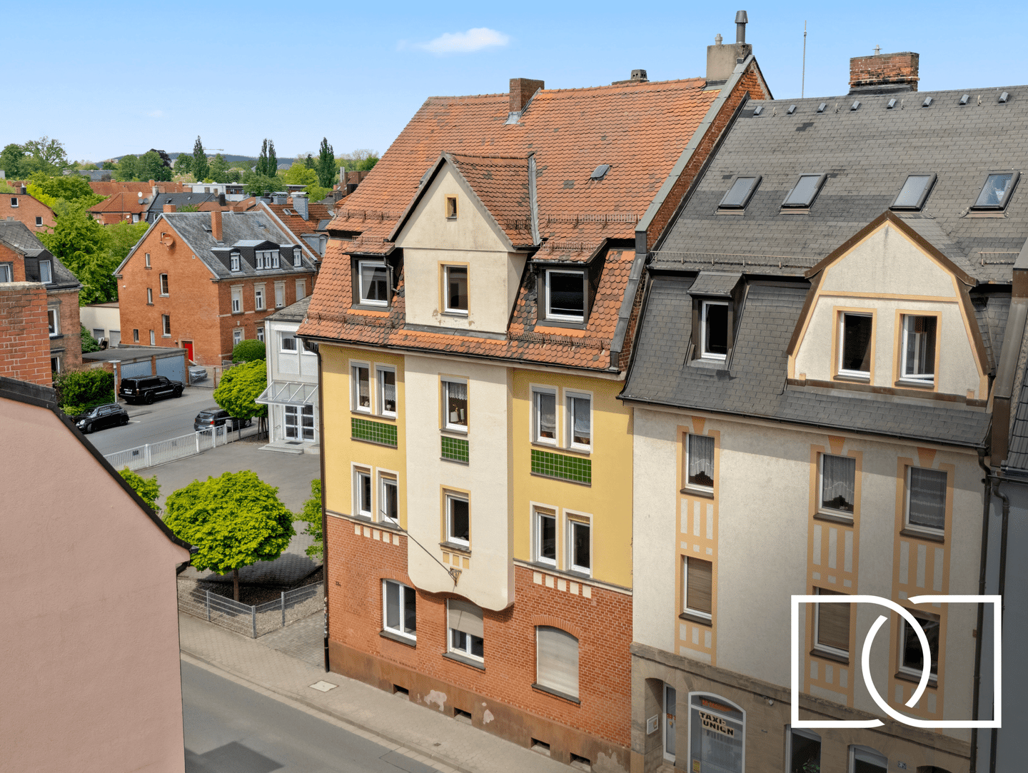 Zentrumsnahe Lage! Attraktives Mehrfamilienhaus mit attraktiver Rendite und Ausbaupotenzial, 95444 Bayreuth (Altstadt City Gartenstadt Kreuzstein Neue Heimat)