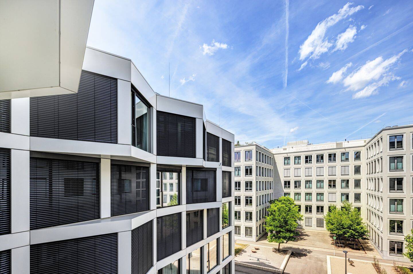 Friends Tower: Großzügiges 1,5-Zimmer Apartment – frei nach Absprache, 80639 München (Laim Neuhausen-Nymphenburg)