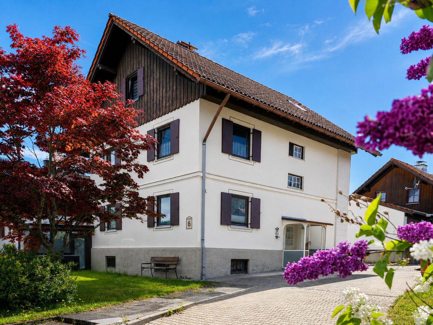 „Franz“- 3 Wohnungen – ein Haus viele Möglichkeiten in Durach/Weidach, 87471 Durach