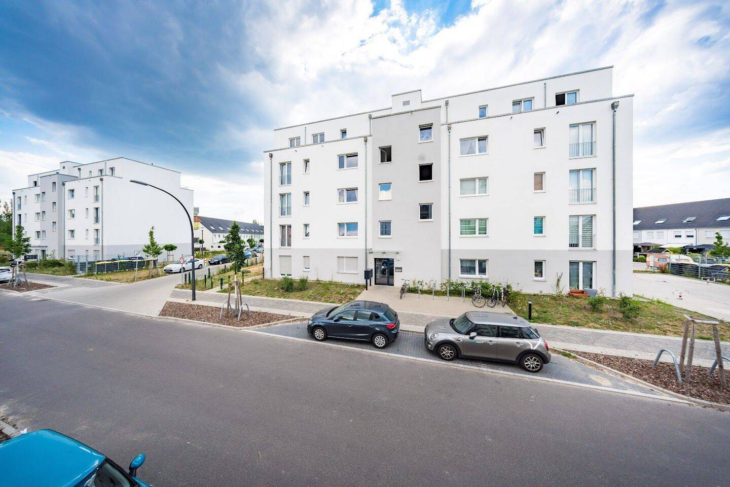 Dachgeschosswohnung mit großer Terrasse in Falkenberg gern schon ab August neu zu vermieten, 13057 Berlin (Lichtenberg Hohenschönhausen Falkenberg Neu-Hohenschönhausen)