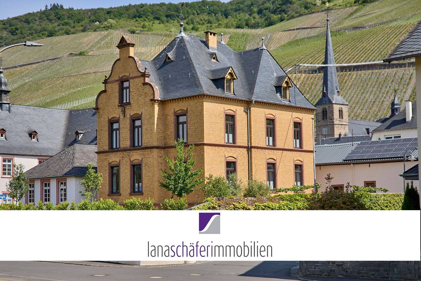 Nähe Bernkastel-Kues: Exzellent sanierte Villa von 1896 mit Moselblick, 54470 Bernkastel-Kues