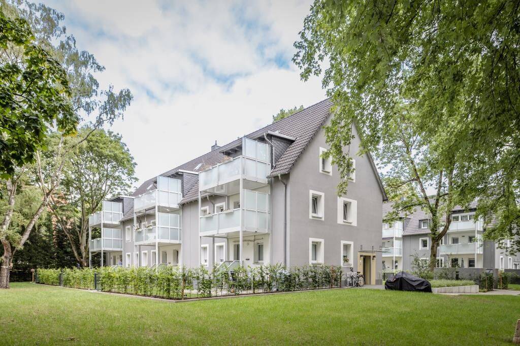 Bei VIVAWEST die Sonnenstrahlen auf dem eigenen Balkon genießen., 47167 Duisburg (Marxloh Neumühl Obermarxloh Röttgersbach)