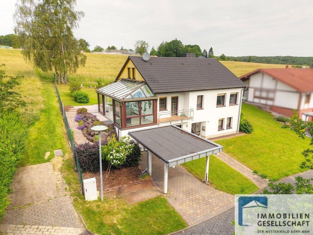 Hübsches und modernisiertes Wohnhaus in toller Wohnlage von Breitscheid-Siebenmorgen, 53547 Breitscheid