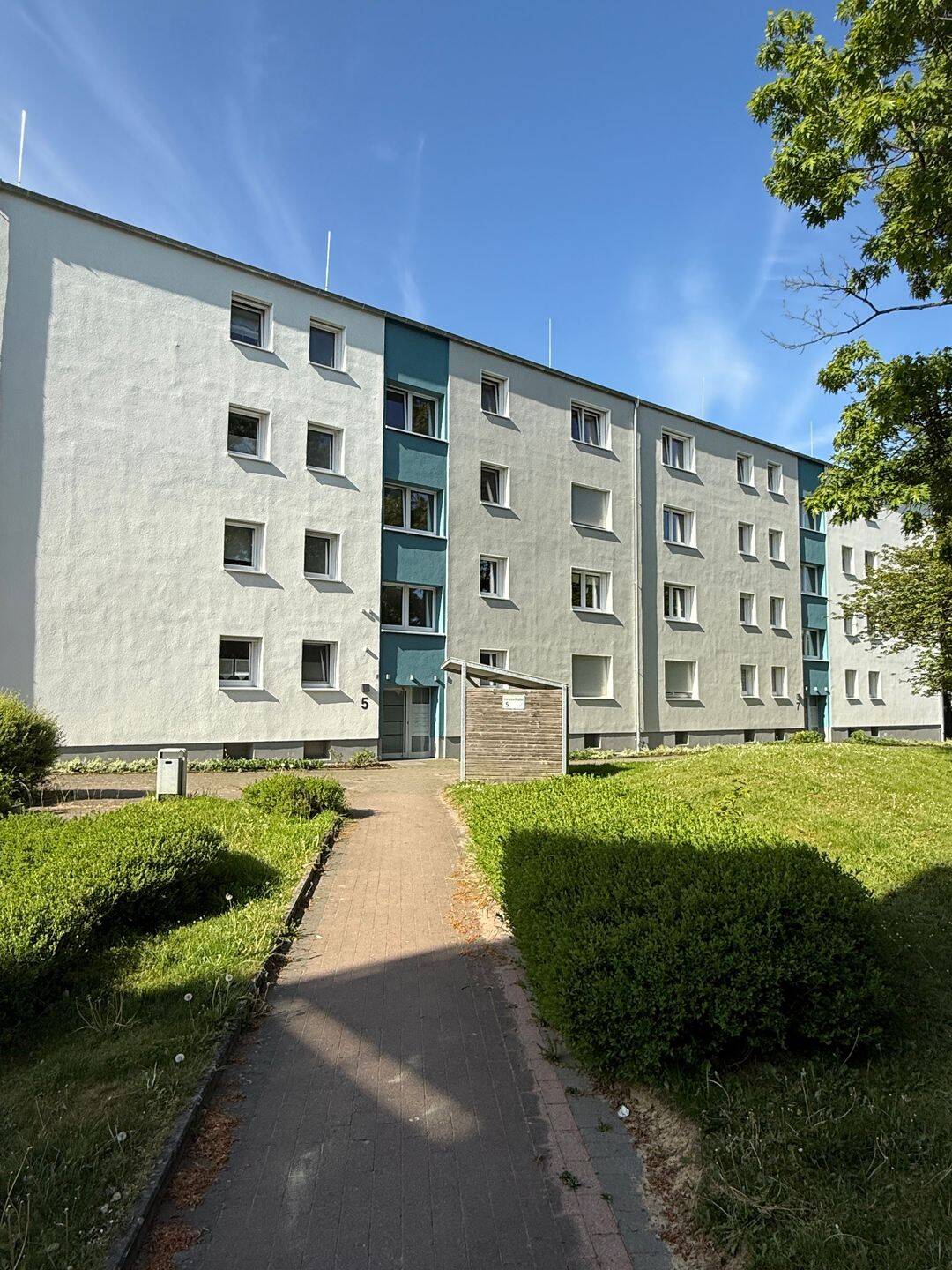 Schöne 4-Zimmer-Wohnung mit großem Balkon in energetisch modernisiertem Haus, 59494 Soest